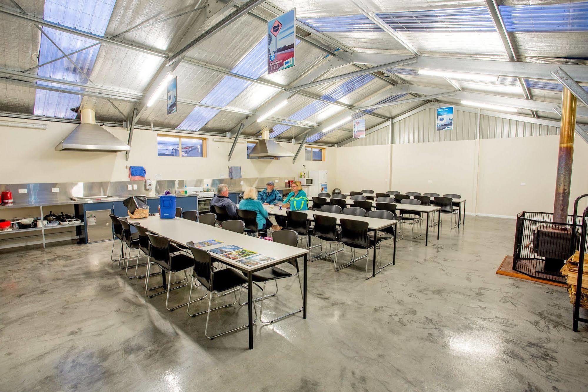 Big4 Tassie Getaway Park Ulverstone Εξωτερικό φωτογραφία